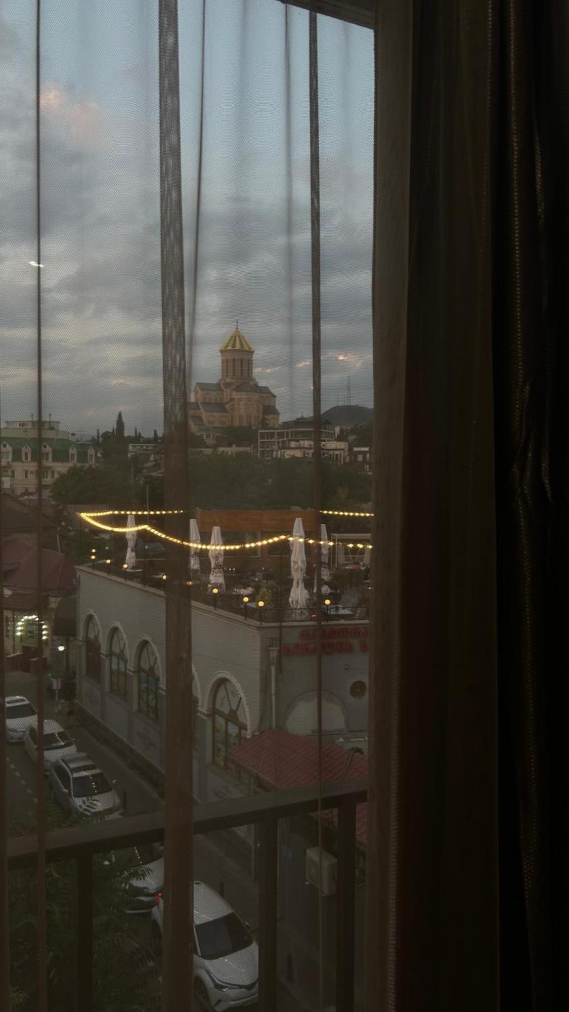 Hotel Tourist Tbilisi Eksteriør billede
